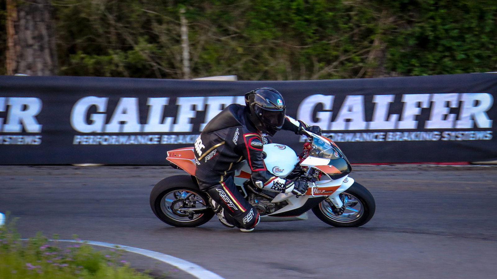 A MiniGP bike going around a corner